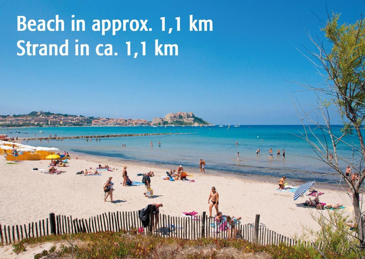 Feriendorf La Mora Calvi  Exterior photo
